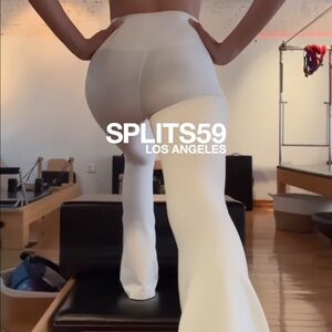 Viral split white yoga flares